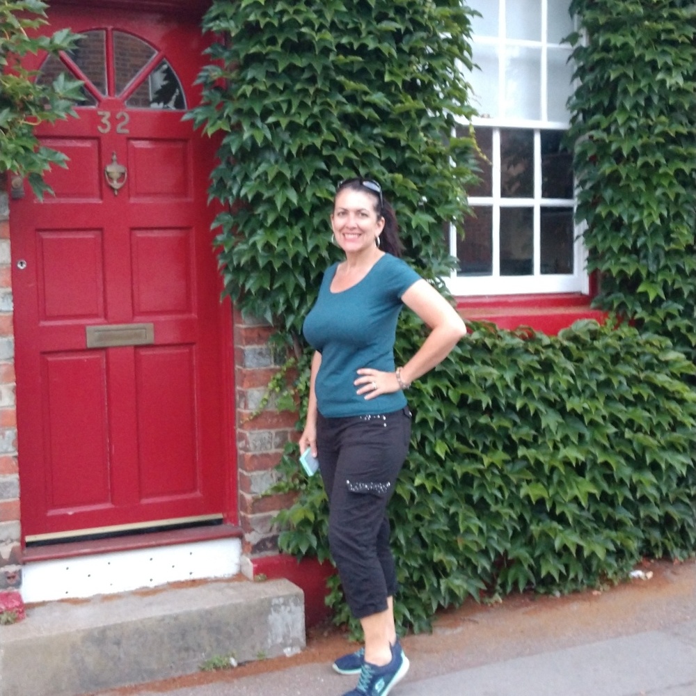 Meet your Posher, Tlc